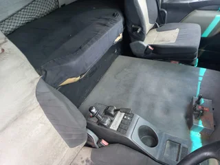 Black November Special – 2014 Renault Premium Lander 440 Double Axle Truck Ready For Work