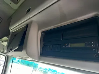 Black November Special – 2014 Renault Premium Lander 440 Double Axle Truck