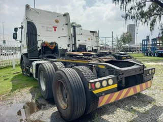 MASSIVE SALE – 2014 Renault Premium Lander 440 Double Axle Truck