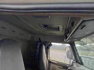 MASSIVE SALE — 2007 Volvo FH 400 Tag Axle Truck