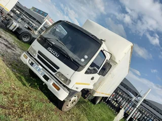 Massive Sale – 2008 Isuzu 6ton Closed Body Truck