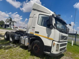 For Sale - 2007 Volvo FM 400 Tag Axle Truck