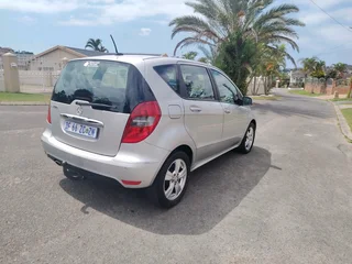 2011 MERCEDES BENZ A200 FACELIFT SPEC