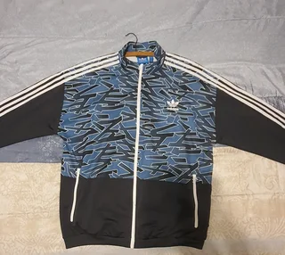 Clothing (jackets/coats)