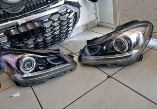 Mercedes Benz W204 facelift headlughts available in store