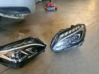 Mercedes Benz W205 single xenon Headlights available in store