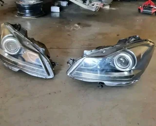 Mercedes Benz W204 facelift Headlights available in store