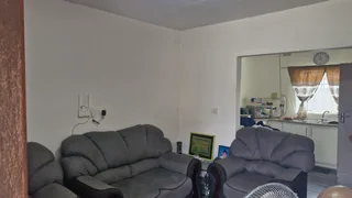 Rental - Ad posted by Shivani Moodley