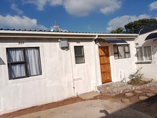 1 bedroom Cottage to let :primrose/germiston