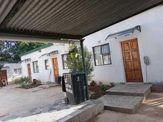 1 bedroom Cottage to let :primrose/germiston