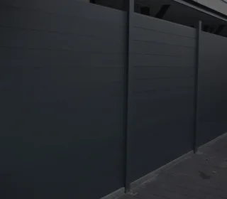 WATERPROOF FENCE PAINT