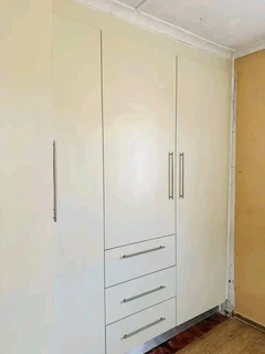 Built-in Wardrobes