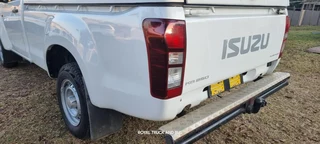 2018 Isuzu D max lwb load bin