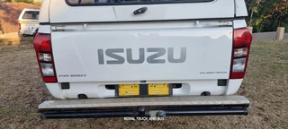 2018 Isuzu D max lwb load bin