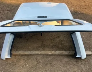 Isuzu double cab canopy