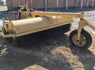 Tow behind Road sweeper