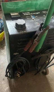 Lucas battery charger