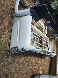 2000 Toyota Hilux double cab load bin