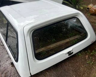 2024 Toyota Hilux double cab canopy