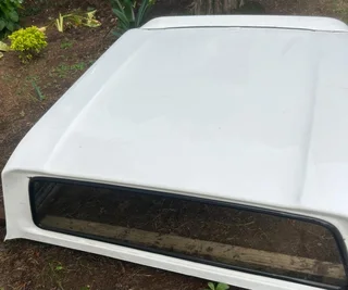 2024 Toyota Hilux double cab canopy