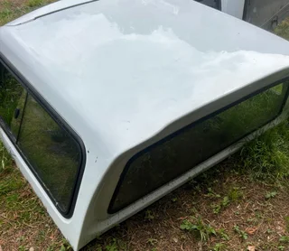 2025 Isuzu ddi double cab canopy