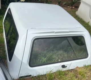 2025 Isuzu ddi double cab canopy