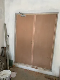 Painter and carpenter available Cape Town