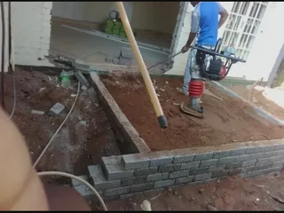 HANDYMAN AND HOME RENOVATORS TILER CARPENTER BUILDER DRYWALL PAINTER PLUMBER WATERPROOFING