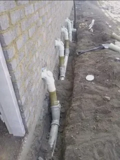 HANDYMAN AND HOME RENOVATORS TILER CARPENTER BUILDER DRYWALL PAINTER PLUMBER WATERPROOFING