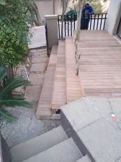 HANDYMAN AND HOME RENOVATORS TILER CARPENTER BUILDER DRYWALL PAINTER PLUMBER WATERPROOFING