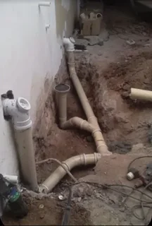 HANDYMAN AND HOME RENOVATORS TILER CARPENTER BUILDER DRYWALL PAINTER PLUMBER WATERPROOFING