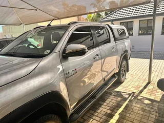 Toyota Hilux Legend 50 4x4