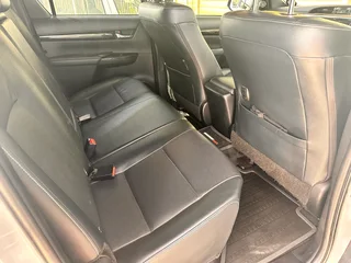 Toyota Hilux Legend 50 4x4