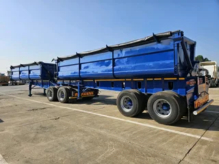 Agreements for monthly renta for trucks