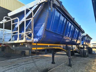 Side tippers available on a monthly rental