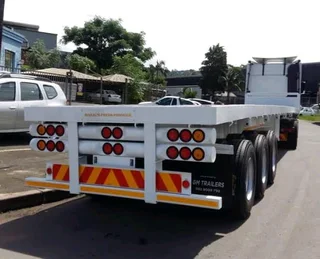 TRI AXEL TRAILERS FOR HIRE