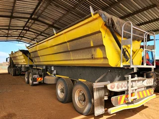 Side tippers to cross borders