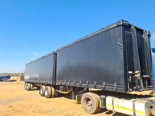 Tautliner trailers available for hire