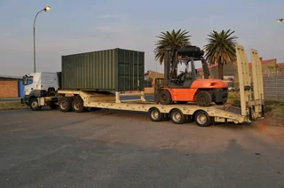 Flat decks and side tipper hire