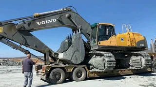 EXCAVATOR HIRE AND TRUCKS