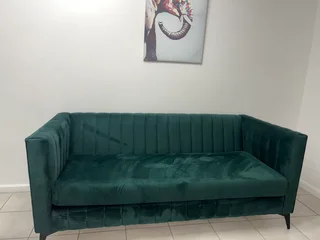 Couch - Ad posted by Onkabetse Melato