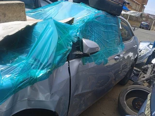 Toyota Corolla prestige 2018 model 1.8 engine