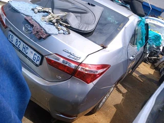 Toyota Corolla prestige 2018 model 1.8 engine