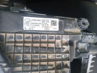 Range rover defender headlight 2022 model