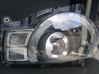 Range rover defender headlight 2022 model