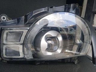 Range rover defender headlight 2022 model