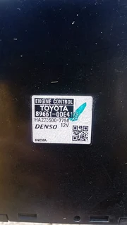 Toyota etios 2015 model computer box