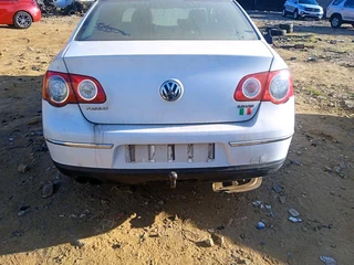 VW Passat 2011 model 2.0 FSI