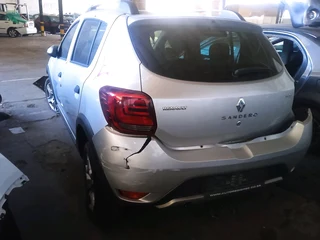 Renault sandero stepway 2018 model