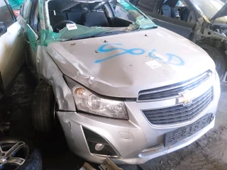 Chevrolet Cruze 2013 model 1.6 engine